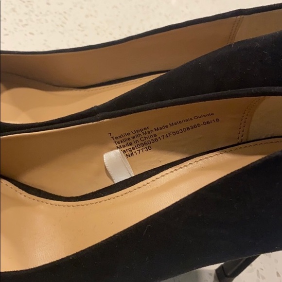 A New Day Pointed Toe Faux Suede Heels Sz 7 - Picture 6 of 6